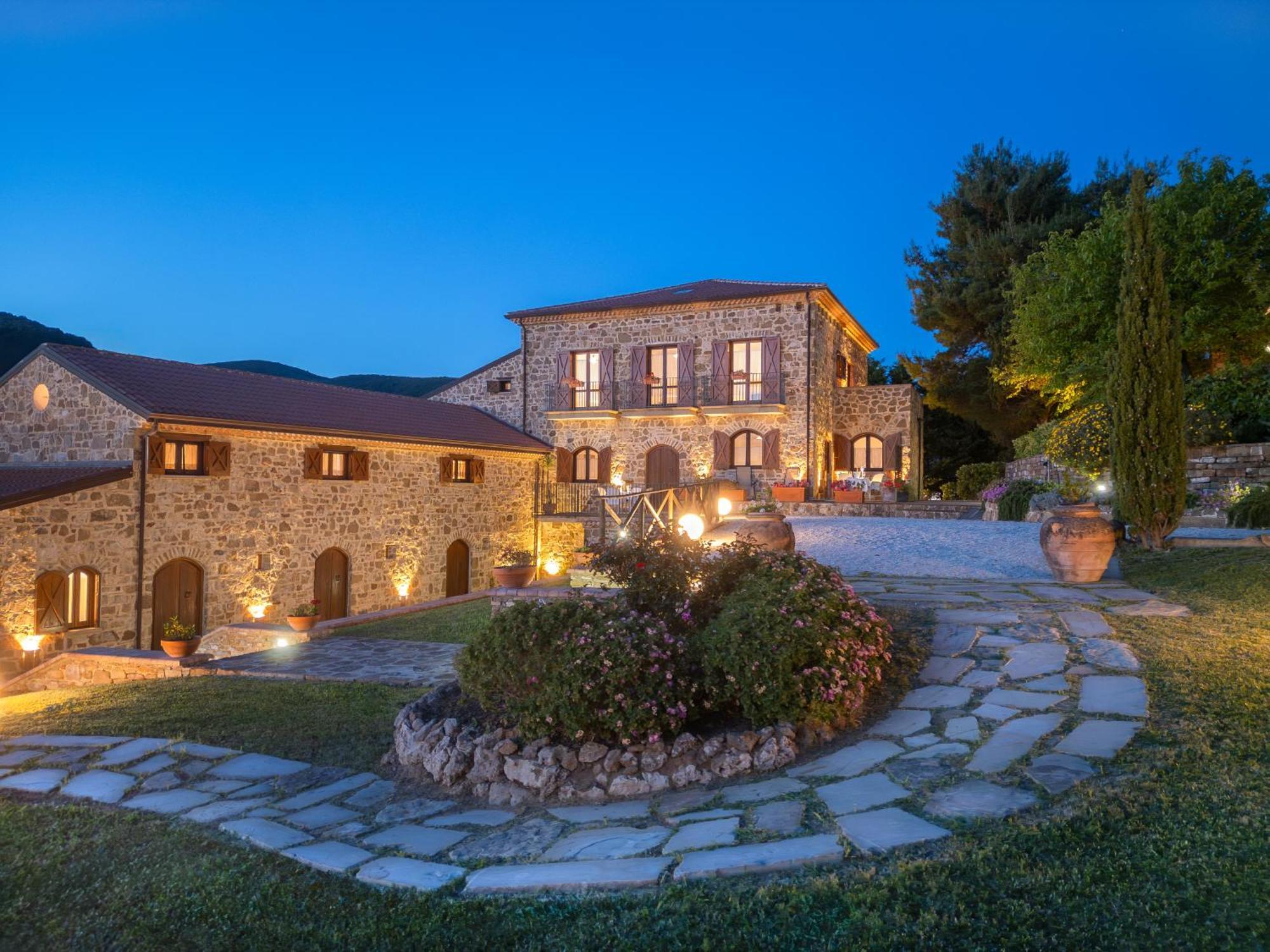 Casale Il Sauco Villa ซานตามาเรีย ดิ กาสเตลลาบาเต ภายนอก รูปภาพ