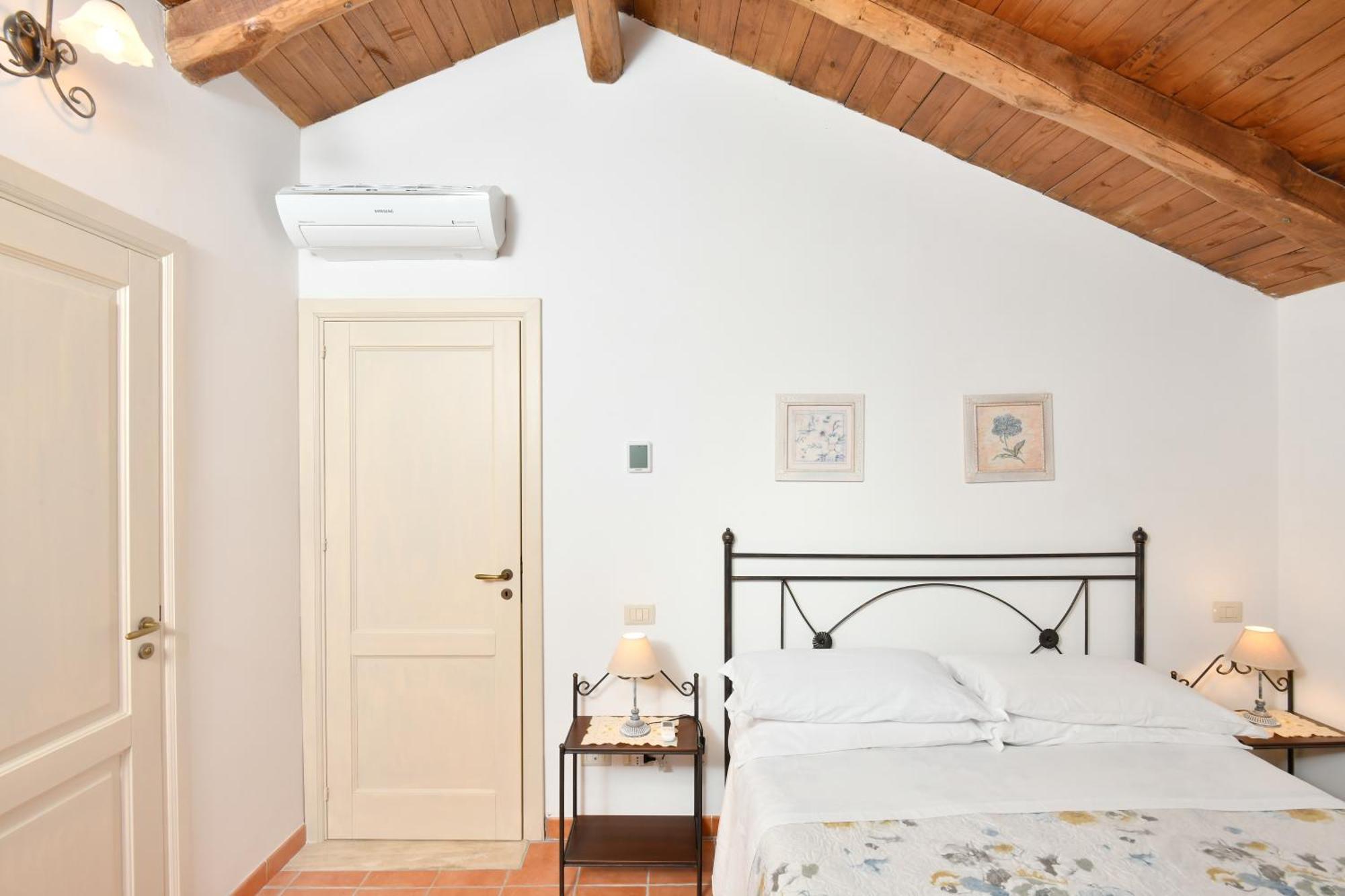 Casale Il Sauco Villa ซานตามาเรีย ดิ กาสเตลลาบาเต ภายนอก รูปภาพ